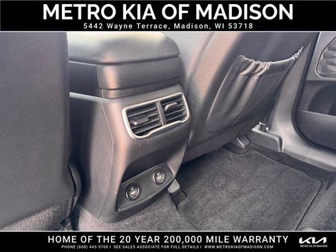 Used 2021 Hyundai Santa Fe SEL FWD image 24
