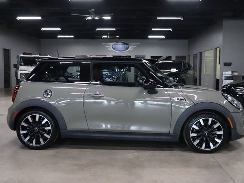Used 2019 MINI Cooper S image 7
