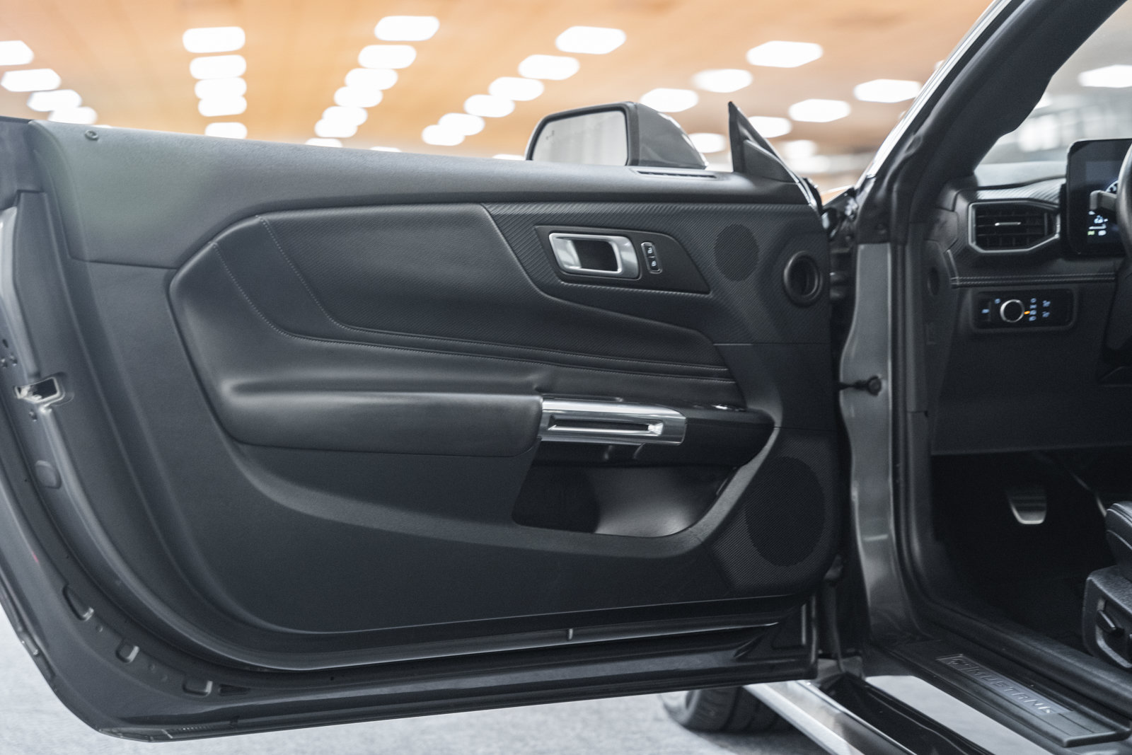 Used 2024 Ford Mustang GT Premium RWD image 35