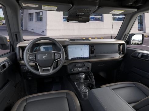 New 2025 Ford Bronco Big Bend w/ Black Diamond Package AWD/4WD image 9
