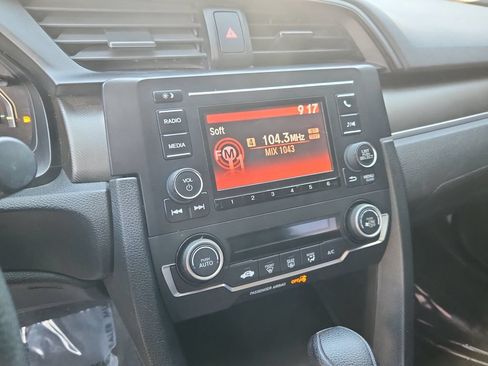 Used 2020 Honda Civic LX image 21