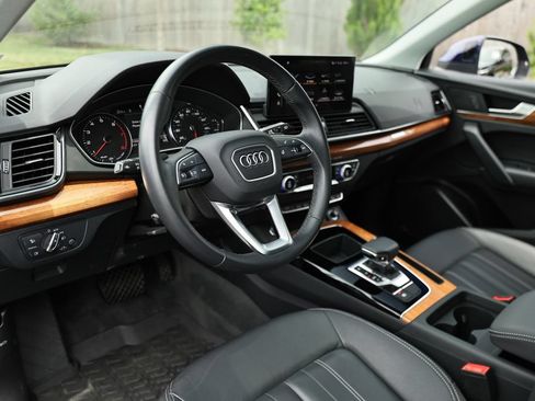 Used 2023 Audi Q5 2.0T Premium w/ Convenience Package AWD/4WD image 18