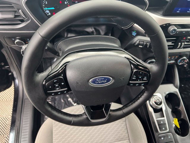Used 2022 Ford Escape SE w/ Cold Weather Package AWD/4WD image 20
