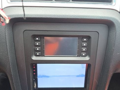 Used 2014 Ford Mustang GT Premium w/ Comfort Package RWD image 48
