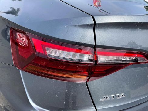 Used 2019 Volkswagen Jetta S FWD image 30