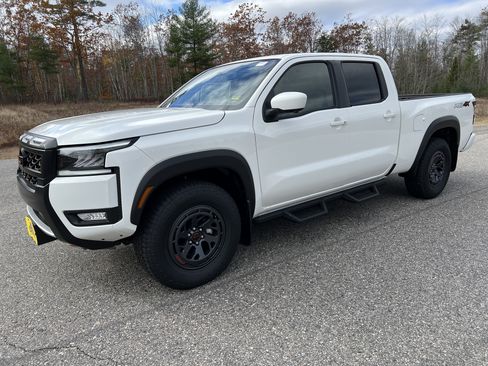 New 2026 Nissan Frontier PRO-4X w/ Pro Premium Package image 1