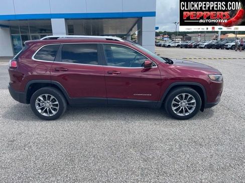 Used 2020 Jeep Cherokee Latitude Plus FWD image 4