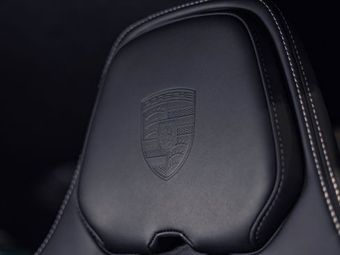 Used 2026 Porsche 911 GT3 RWD image 49
