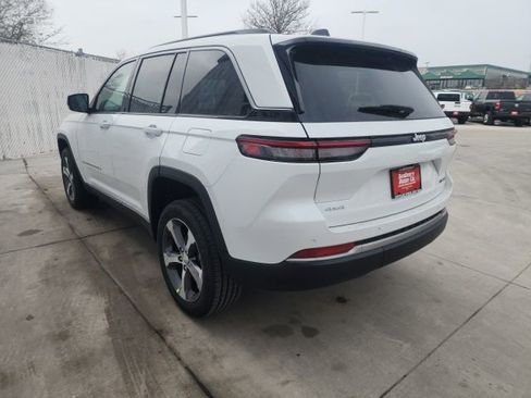 New 2026 Jeep Grand Cherokee Limited AWD/4WD image 15