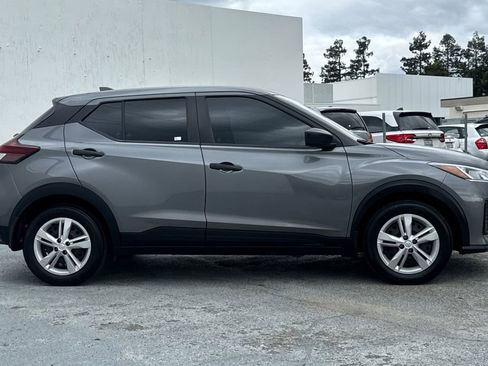 Used 2023 Nissan Kicks S w/ Interior Electronics Package FWD image 2