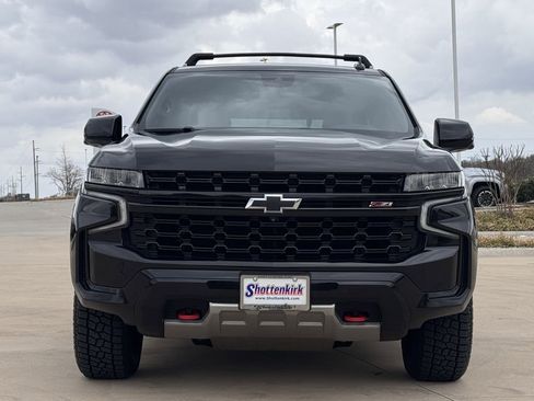 Used 2023 Chevrolet Tahoe Z71 w/ Z71 Off-Road Package AWD/4WD image 7