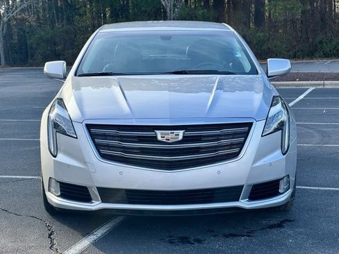 Used 2019 Cadillac XTS Luxury image 12