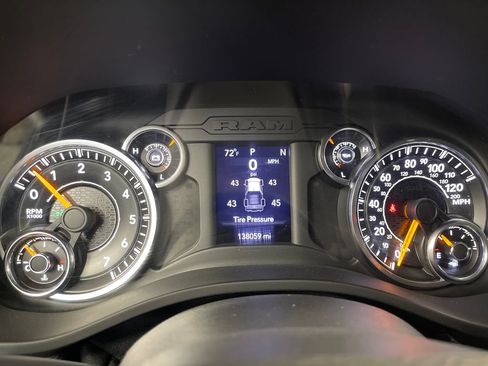 Used 2020 RAM 1500 Tradesman AWD/4WD image 23