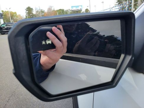 Used 2023 GMC Canyon AT4 w/ AT4 Premium Package image 14