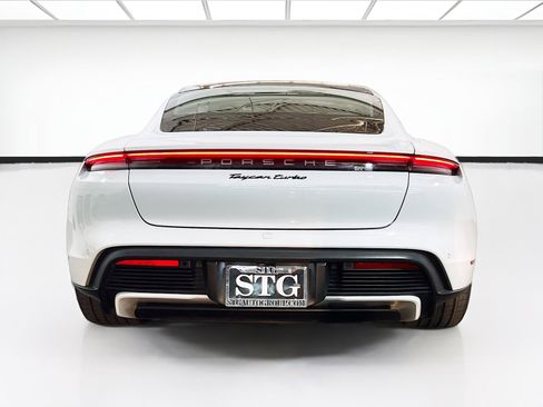 Used 2020 Porsche Taycan Turbo image 4