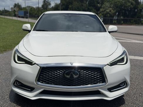 Used 2022 INFINITI Q60 3.0t Luxe w/ Essential Package RWD image 8