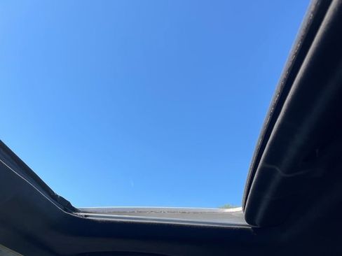 Used 2018 Cadillac Escalade ESV Platinum image 14