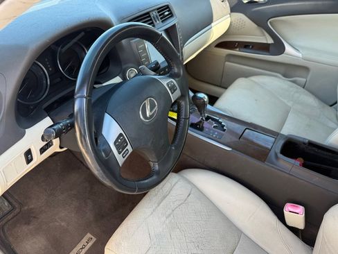 Used 2012 Lexus IS 250 w/ Premium Pkg Value Edition RWD image 9