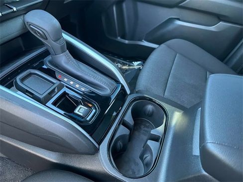 Used 2025 Chevrolet Colorado W/T w/ WT Custom Package image 25