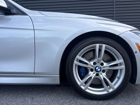 Used 2014 BMW 335i xDrive Sedan AWD/4WD image 7