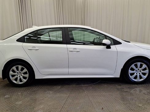 Certified 2024 Toyota Corolla LE image 4