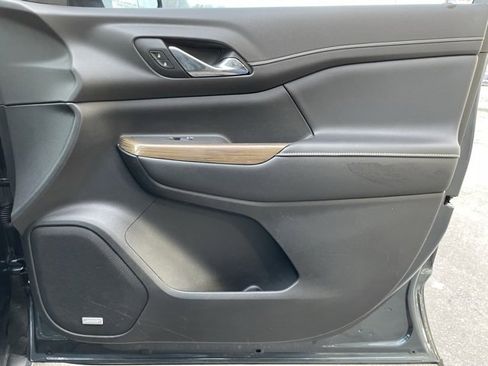 Used 2019 GMC Acadia SLE w/ Driver Alert Package I image 27