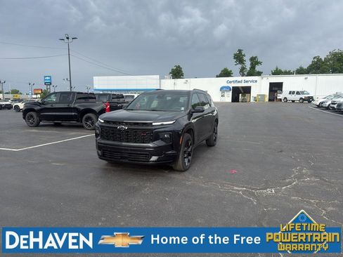 Used 2024 Chevrolet Traverse RS w/ LPO, Floor Liner Package AWD/4WD image 1