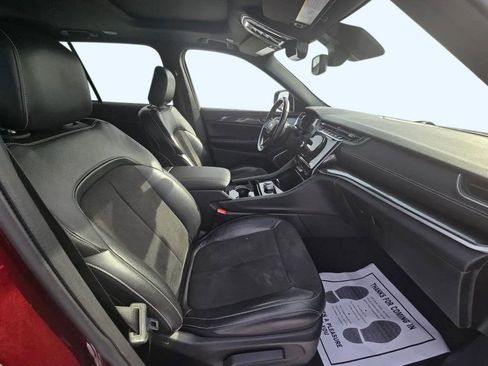 Used 2022 Jeep Grand Cherokee Altitude image 26