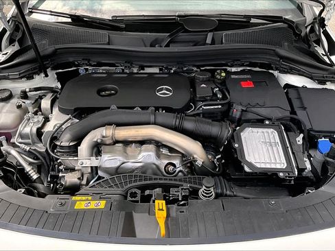New 2026 Mercedes-Benz GLA 250 image 18