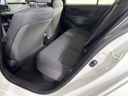 Used 2025 Toyota Corolla LE image 20