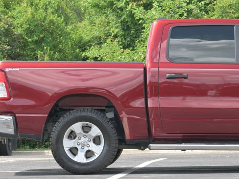 Used 2023 RAM 1500 Big Horn w/ Trailer Tow Group RWD image 5
