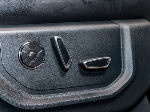 Used 2020 Ford F350 Platinum image 25