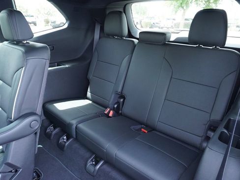 New 2026 Buick Enclave Preferred image 10