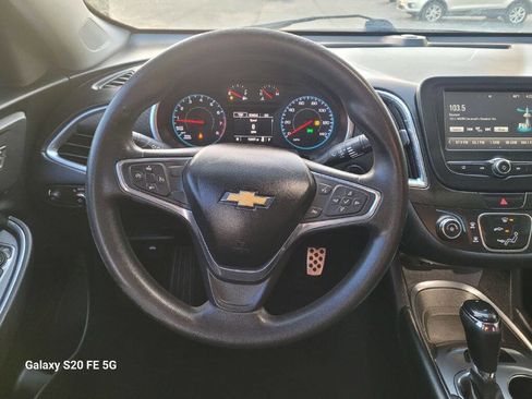 Used 2016 Chevrolet Malibu LT image 14