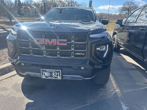 Used 2024 GMC Canyon AT4 w/ Canyon Safety Plus Package AWD/4WD image 4