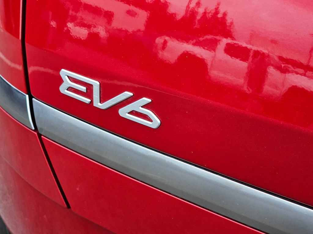 Used 2023 Kia EV6 Wind AWD/4WD image 11