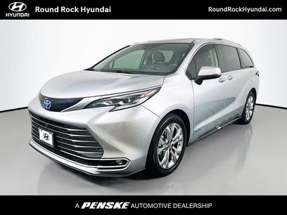 Used 2021 Toyota Sienna Platinum