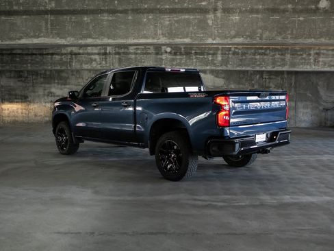 Used 2022 Chevrolet Silverado 1500 Custom Trail Boss w/ Safety Confidence Package image 3