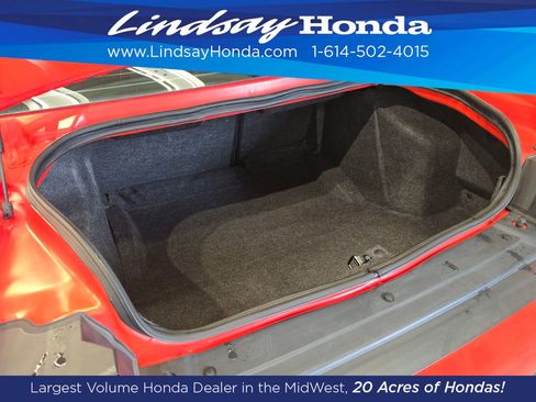 Used 2016 Dodge Challenger R/T RWD image 7