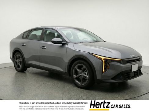 Used 2025 Kia K4 FWD image 1