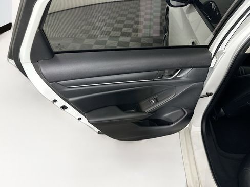 Used 2021 Honda Accord Sport Special Edition image 24