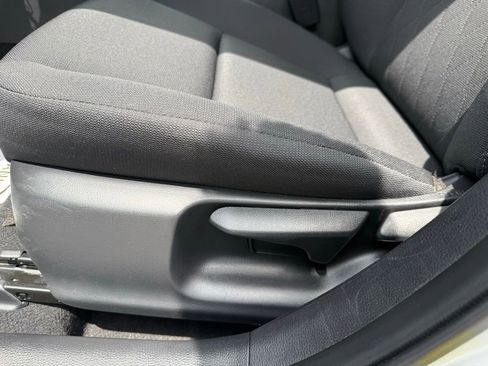 Used 2025 Toyota Corolla LE FWD image 15