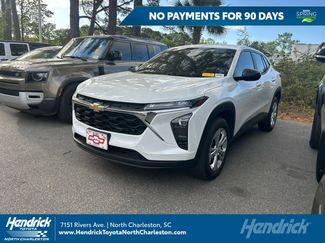 Used 2025 Chevrolet Trax LS video 1