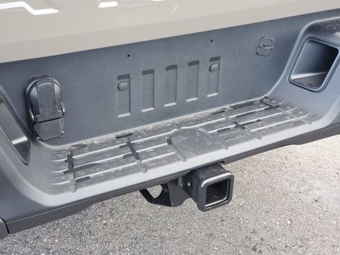 New 2025 Ford Ranger XLT w/ FX4 Off-Road Package image 31