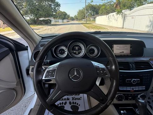 Used 2014 Mercedes-Benz C 250 Sedan image 14