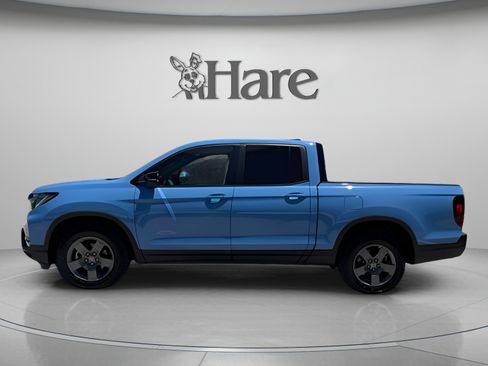Used 2024 Honda Ridgeline TrailSport image 2