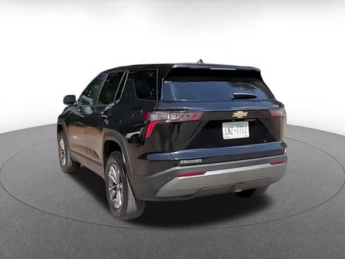 Used 2025 Chevrolet Equinox LT FWD image 15
