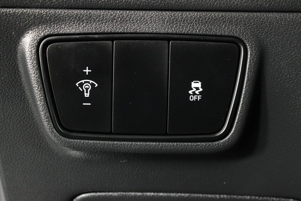 Certified 2022 Hyundai Tucson SE FWD image 23