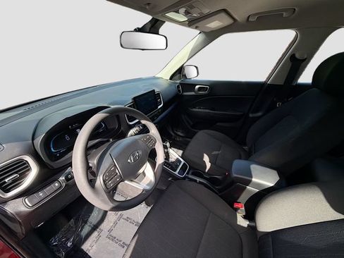 Certified 2023 Hyundai Venue SE FWD image 19