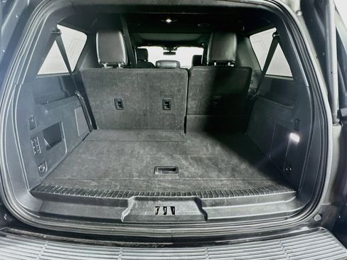 Used 2020 Ford Expedition Max Limited AWD/4WD image 30